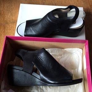 Naturalizer Cailla Platform Wedges